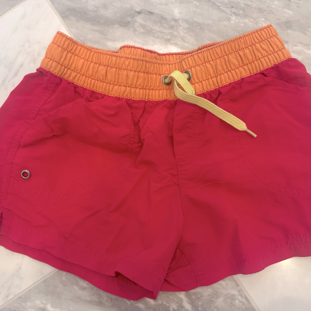 Patagonia quick dry shorts girl Large size 12 - great condition.